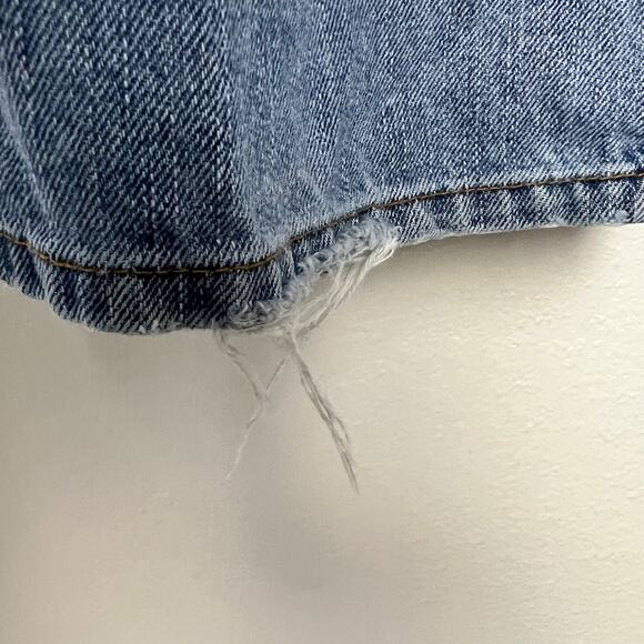 Tommy Hilfiger Jeans Mens Size 40x30 Relaxed Fit Light Wash Blue Denim - Picture 11 of 11